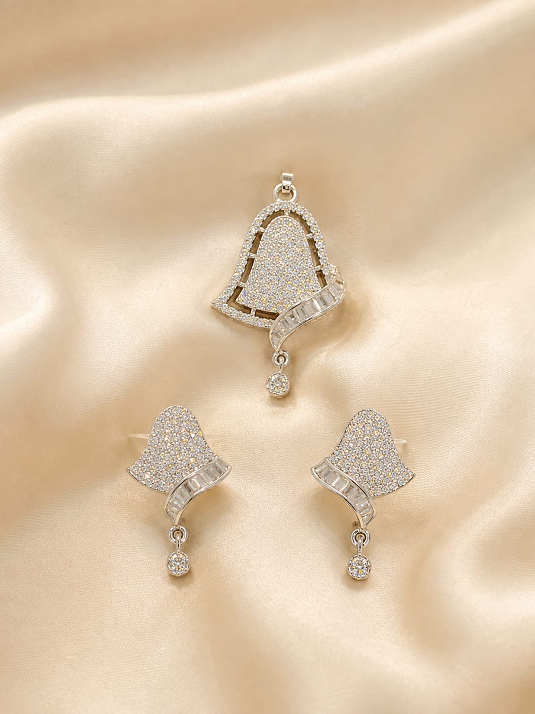 2026/09/3391.jpg Silver Bell Design CZ Pendant & Earring Set - Image 1