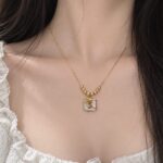 “Elegant Pearl Pendant Necklace ✨🤍”