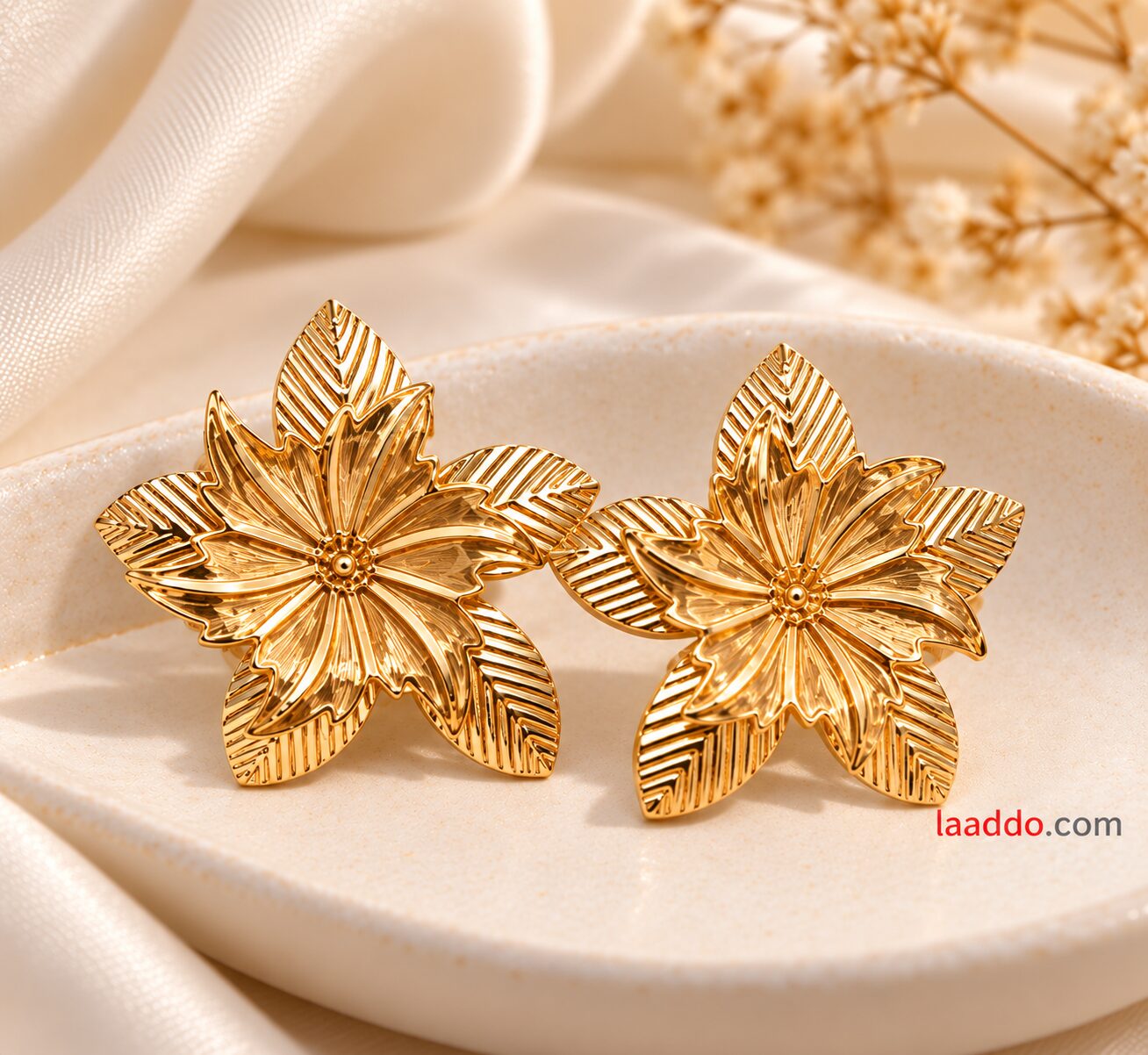 2026/10/1001799596.jpg Golden Floral Leaf Statement Earrings | Premium Korean Style Jewellery - Image 1