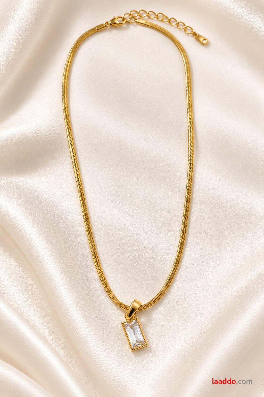 2026/10/1001804141.jpg Golden Rectangular Crystal Pendant Necklace for Women – Elegant Korean Fashion Jewellery - Image 1