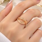 Elegant Gold Open-Loop Statement Ring – Premium Korean Style
