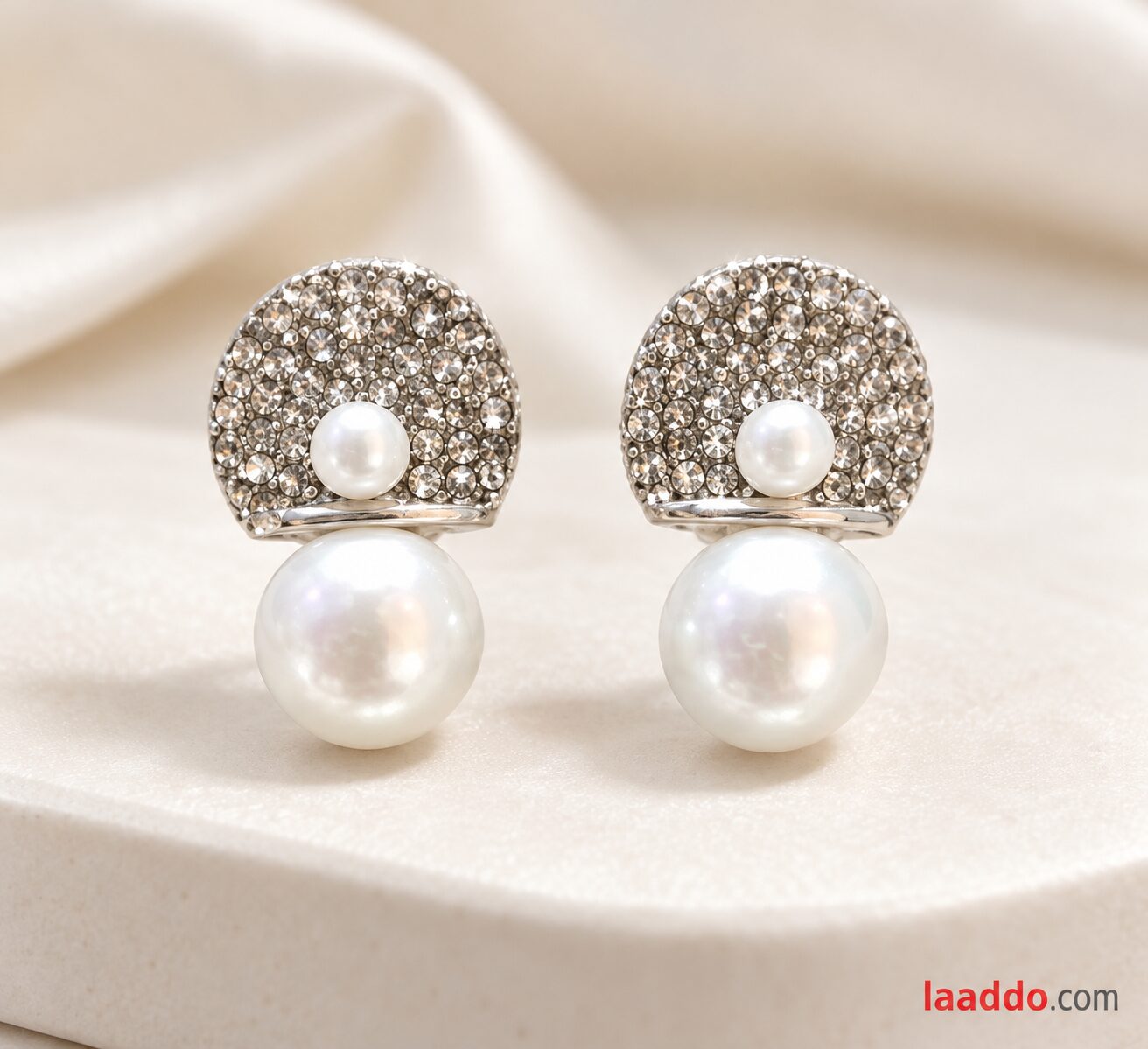 2026/10/1003582578.jpg Silver-Tone Rhinestone Pearl Drop Earrings for Women – Korean Fashion Jewellery - Image 1