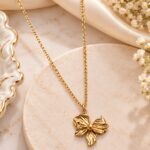 Elegant Gold Tone Flower Pendant Necklace for Women – Stainless Steel Floral Charm Minimalist Jewellery